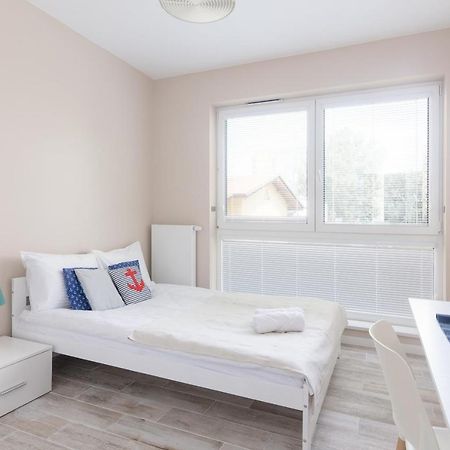 Metro Wilanowska Comfortable Apartment Warschau Buitenkant foto