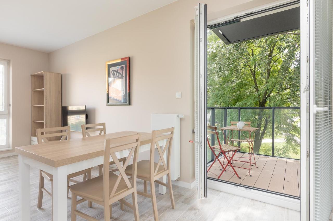 Metro Wilanowska Comfortable Apartment Warschau Buitenkant foto