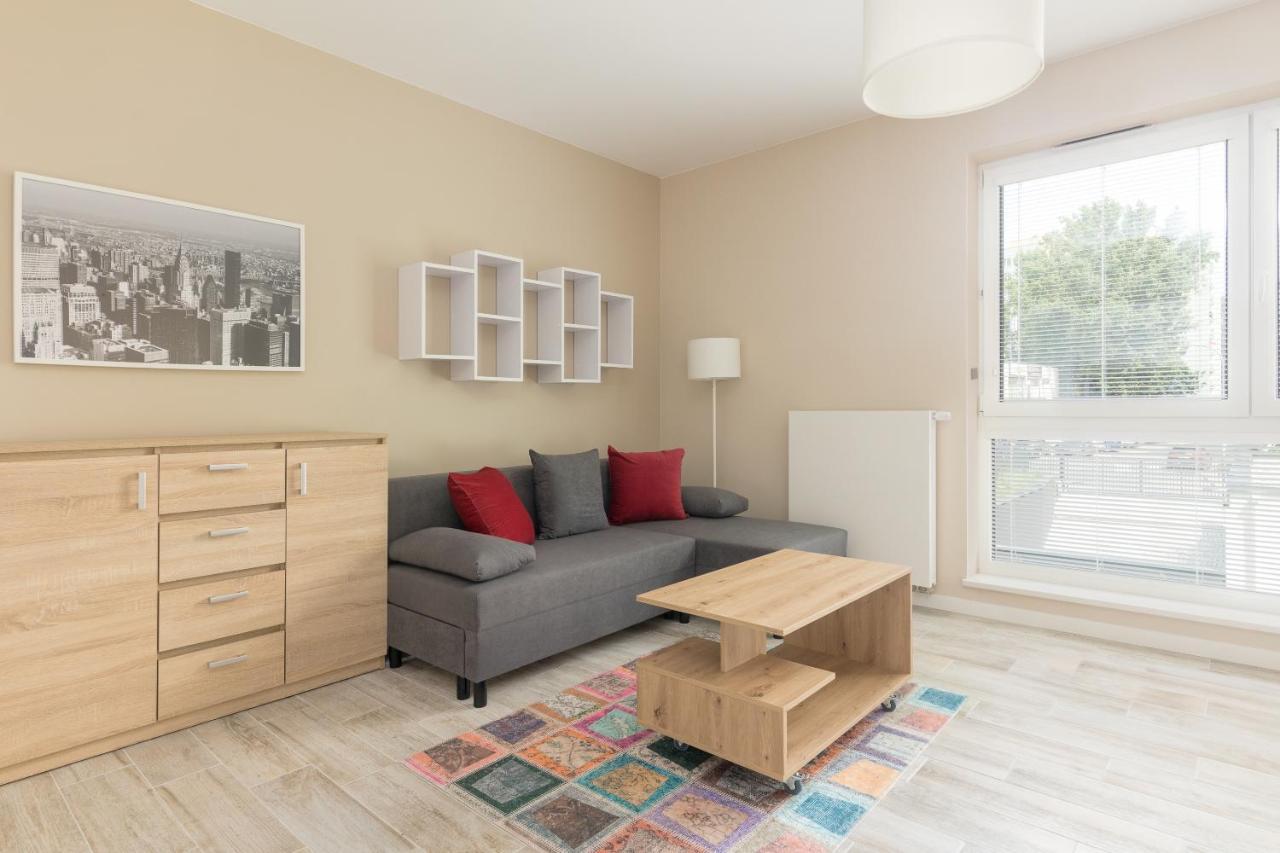 Metro Wilanowska Comfortable Apartment Warschau Buitenkant foto