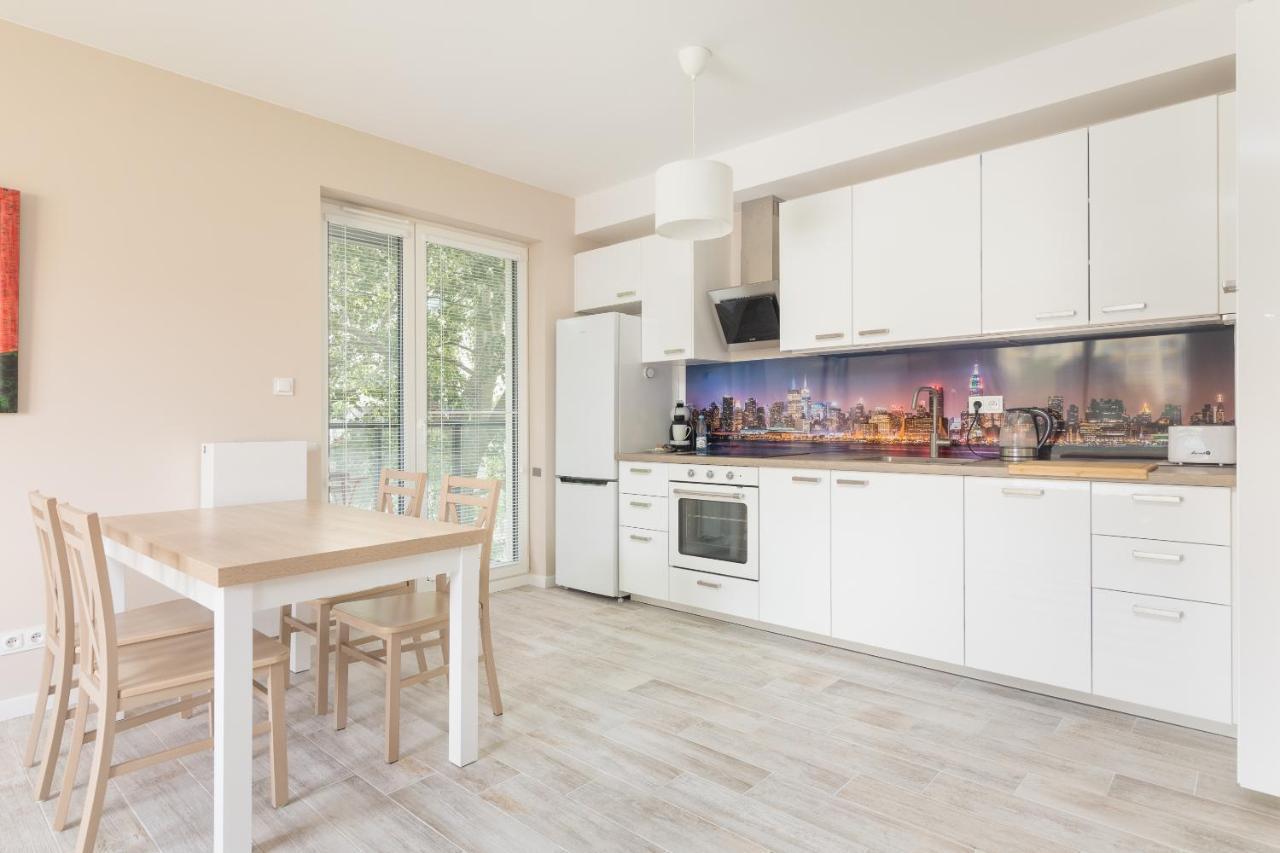 Metro Wilanowska Comfortable Apartment Warschau Buitenkant foto