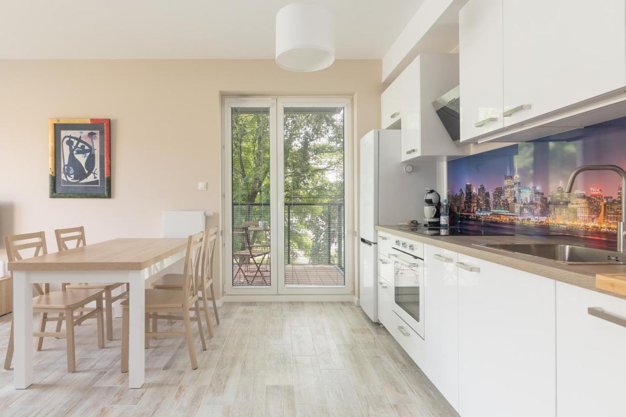 Metro Wilanowska Comfortable Apartment Warschau Buitenkant foto